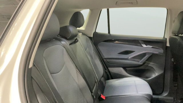 New 2026 Volkswagen Tiguan SE AWD/4WD image 18