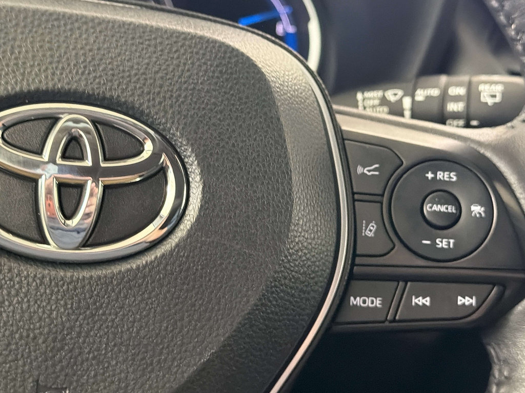 Used 2024 Toyota RAV4 XLE w/ Convenience Package AWD/4WD image 10