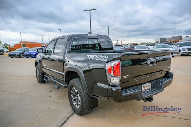 Used 2023 Toyota Tacoma TRD Off-Road w/ Technology Package AWD/4WD image 3