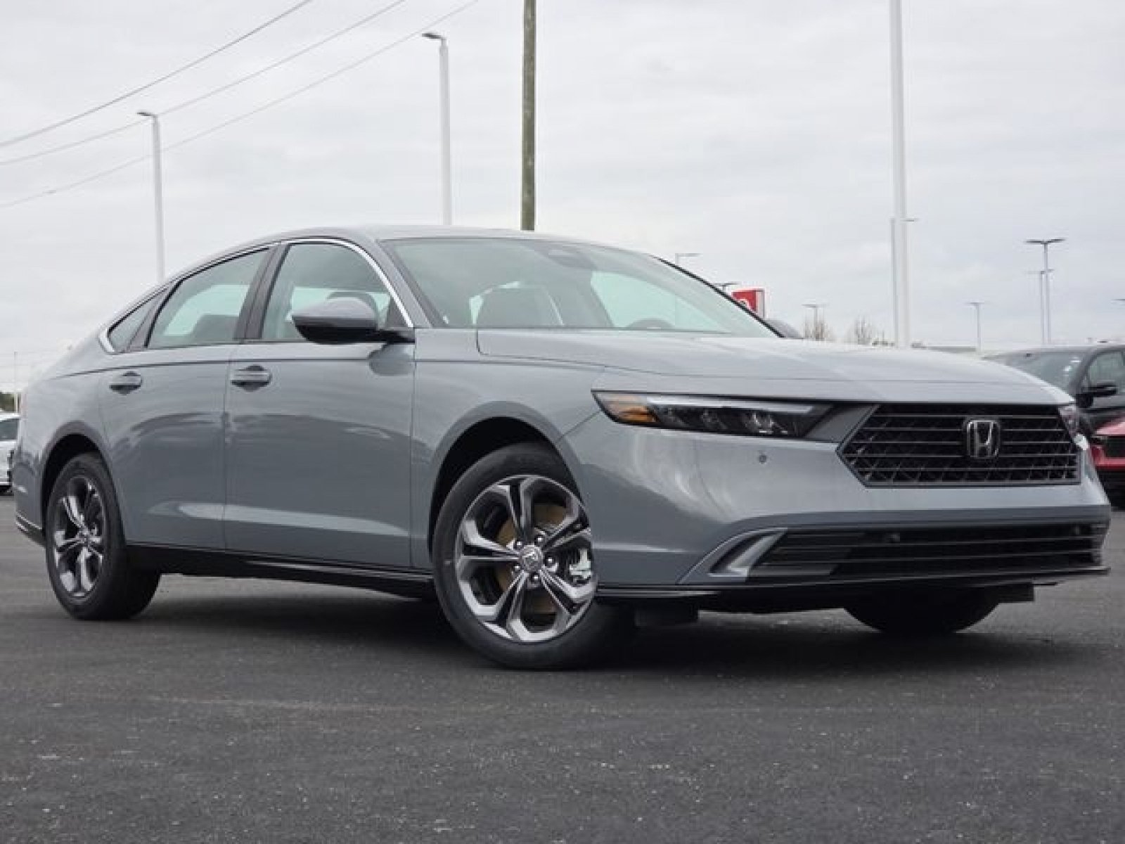New 2026 Honda Accord EX-L image 2