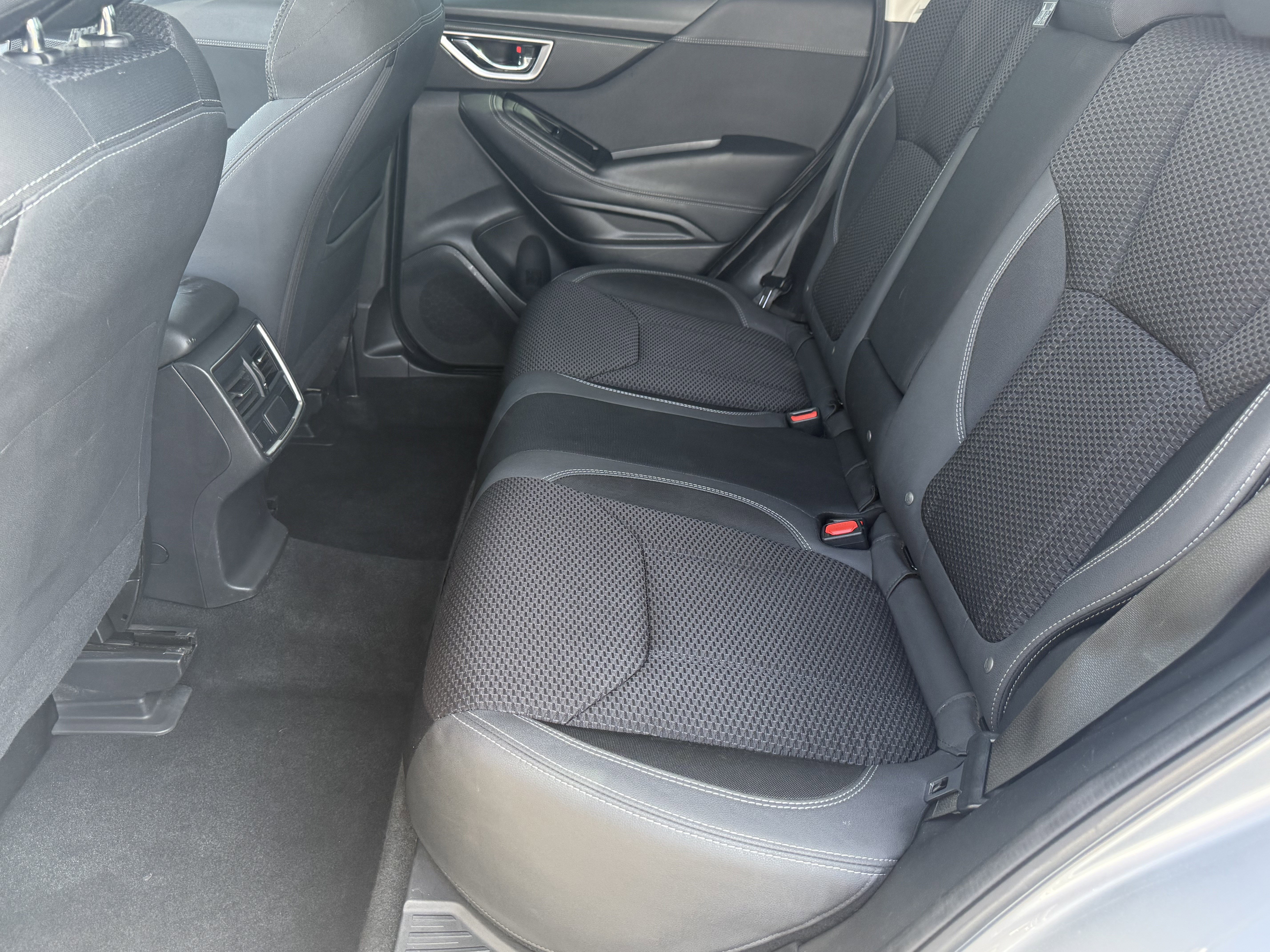 Used 2022 Subaru Forester Premium image 27