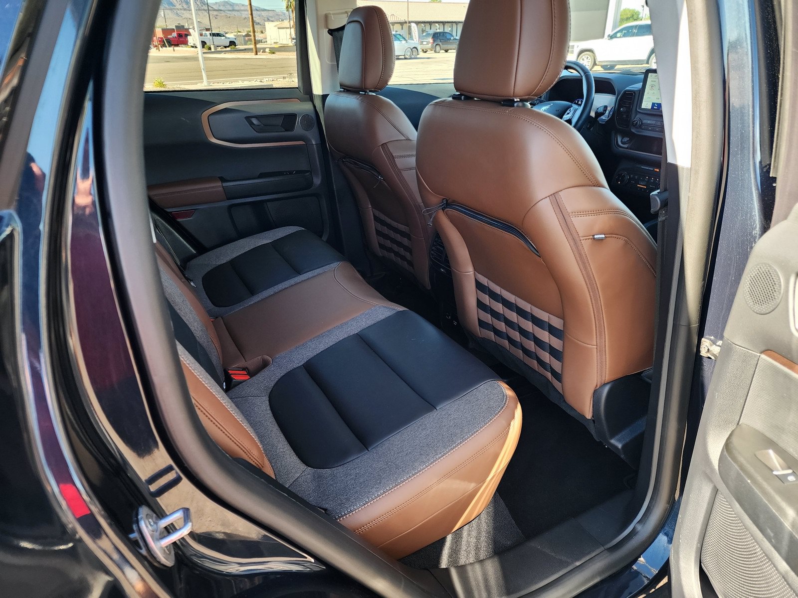 Used 2023 Ford Bronco Sport Outer Banks w/ Tech Package AWD/4WD image 13