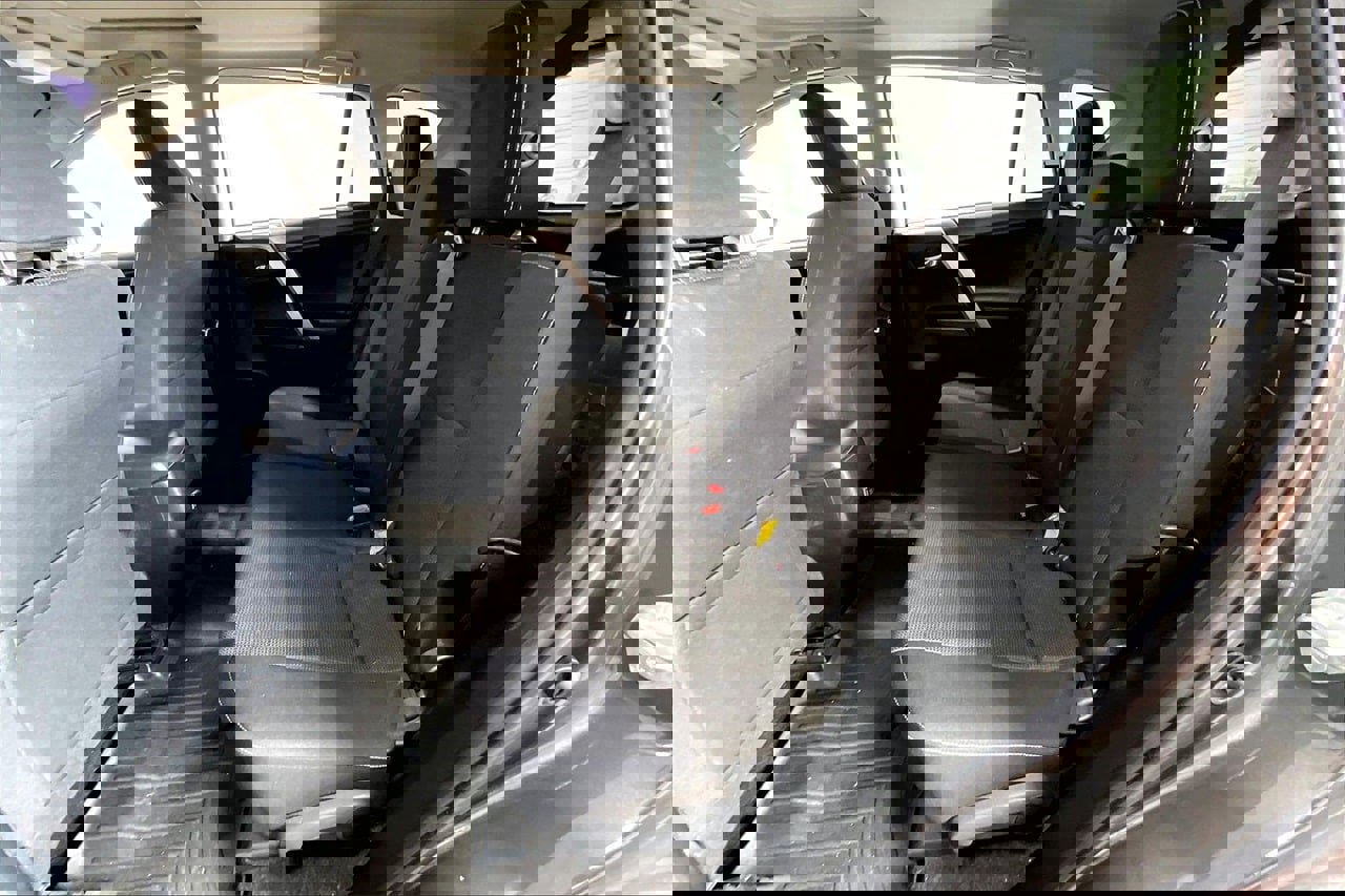 Used 2018 Toyota RAV4 XLE image 24