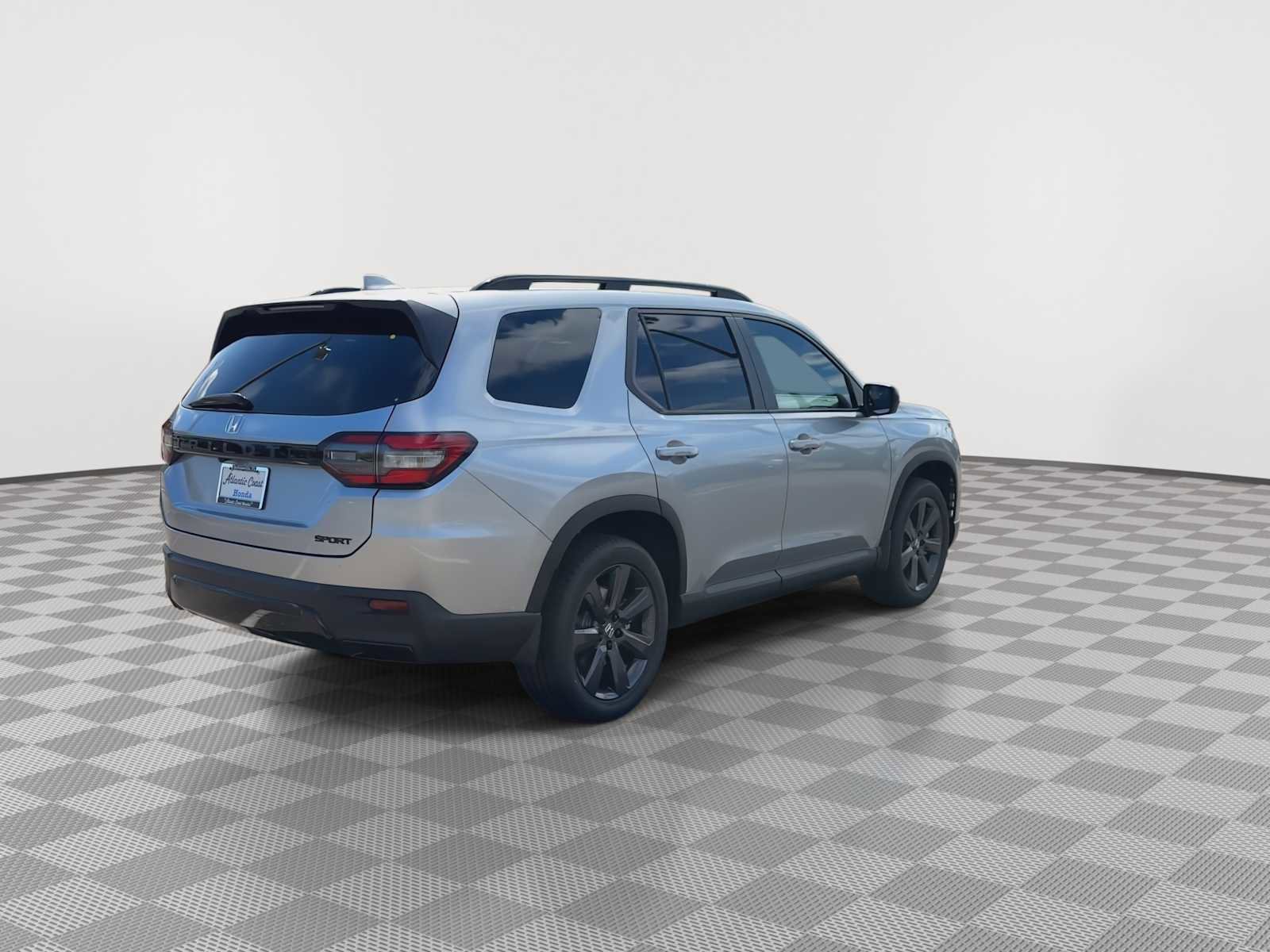 New 2026 Honda Pilot Sport image 8