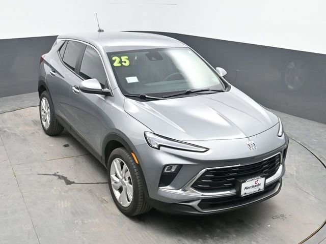 Used 2025 Buick Encore GX Preferred image 24