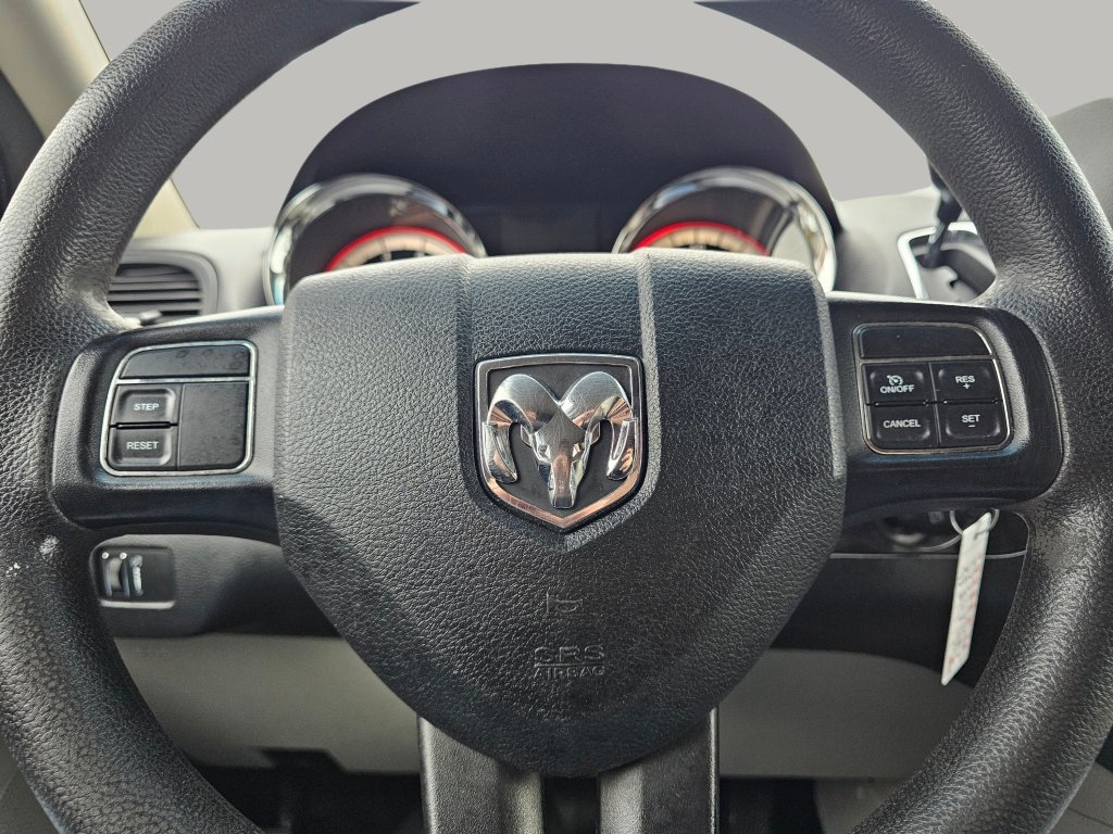 Used 2014 RAM C/V Tradesman FWD image 4