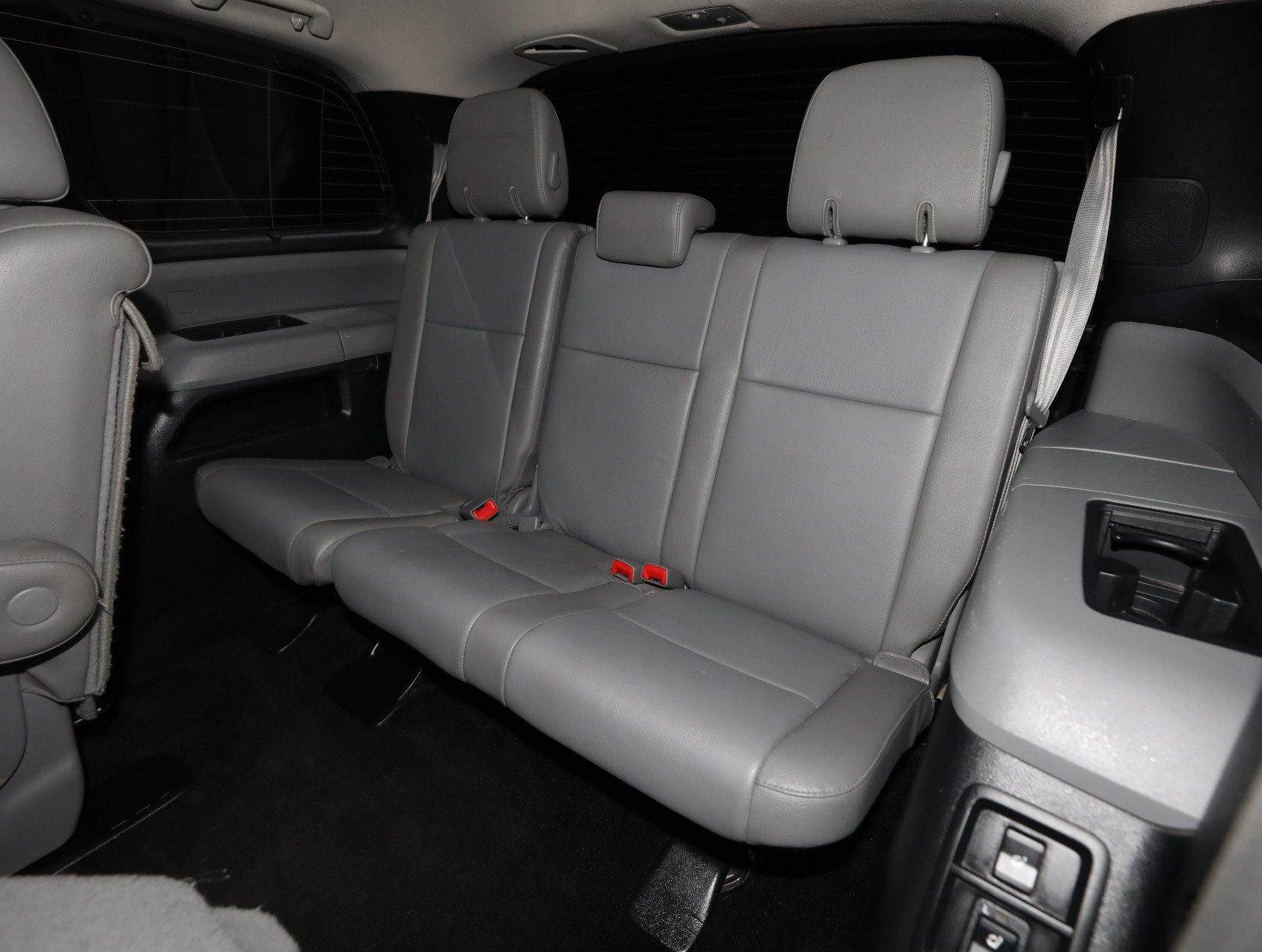 Used 2016 Toyota Sequoia Limited AWD/4WD image 47