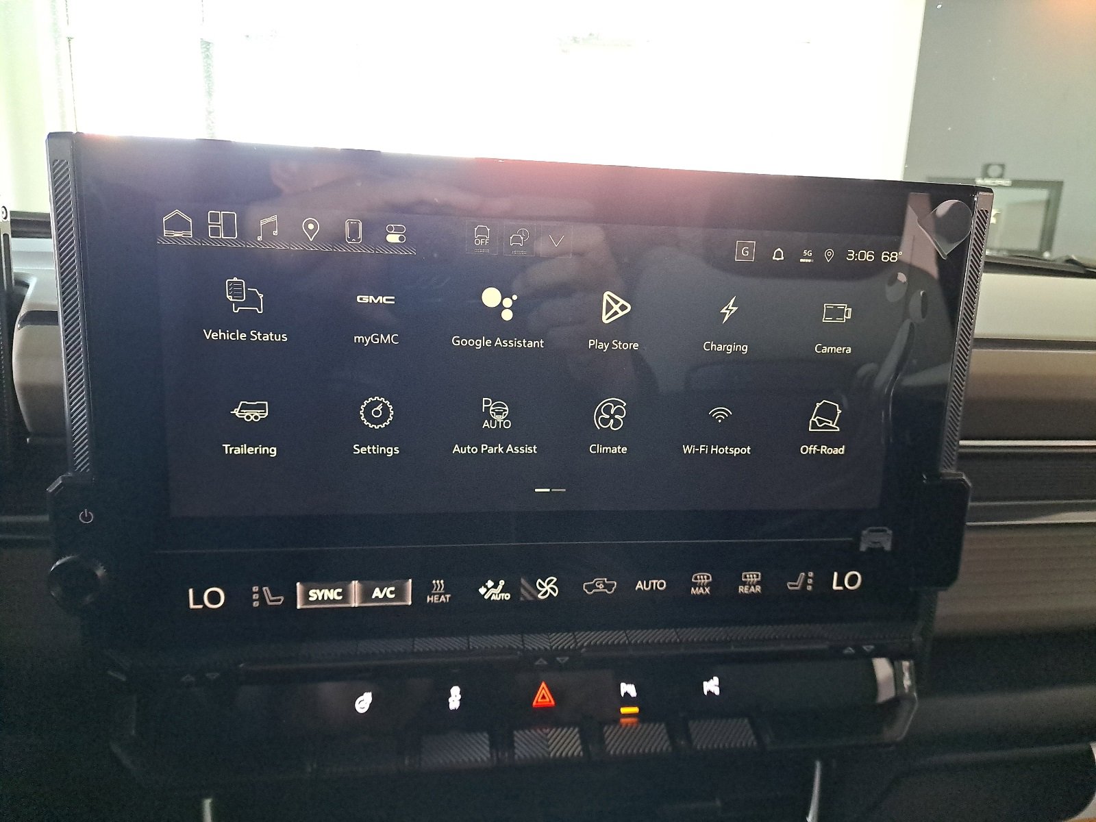 New 2026 GMC Hummer EV SUV image 39