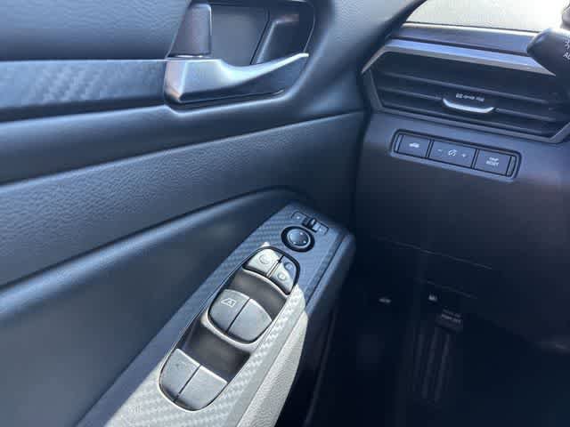 Used 2024 Nissan Altima 2.5 SV FWD image 38