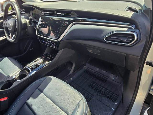 Used 2023 Chevrolet Bolt EUV Premier w/ Sun & Sound Package FWD image 20