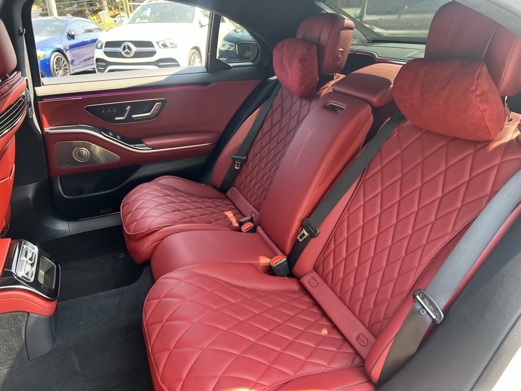 Used 2023 Mercedes-Benz S 580 4MATIC Sedan w/ AMG Line image 28
