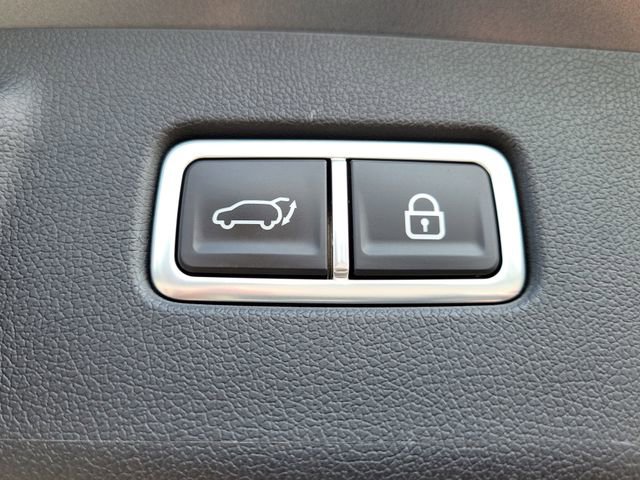Used 2023 Kia Sorento SX AWD/4WD image 12