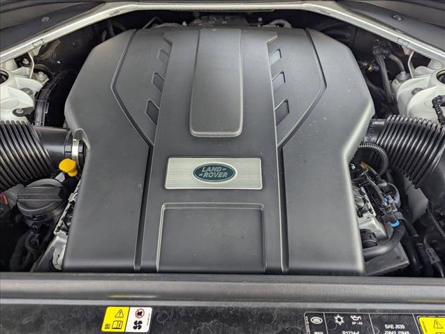 Certified 2023 Land Rover Range Rover SE image 24