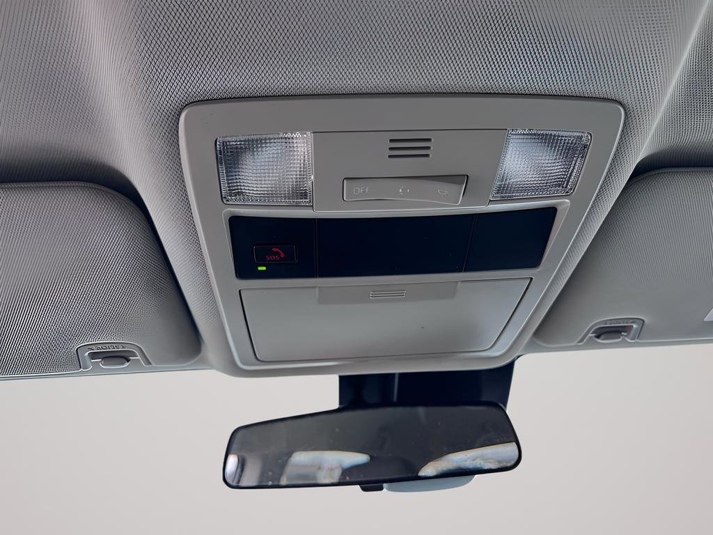 Used 2022 Toyota Tacoma SR w/ SR Convenience Package image 32