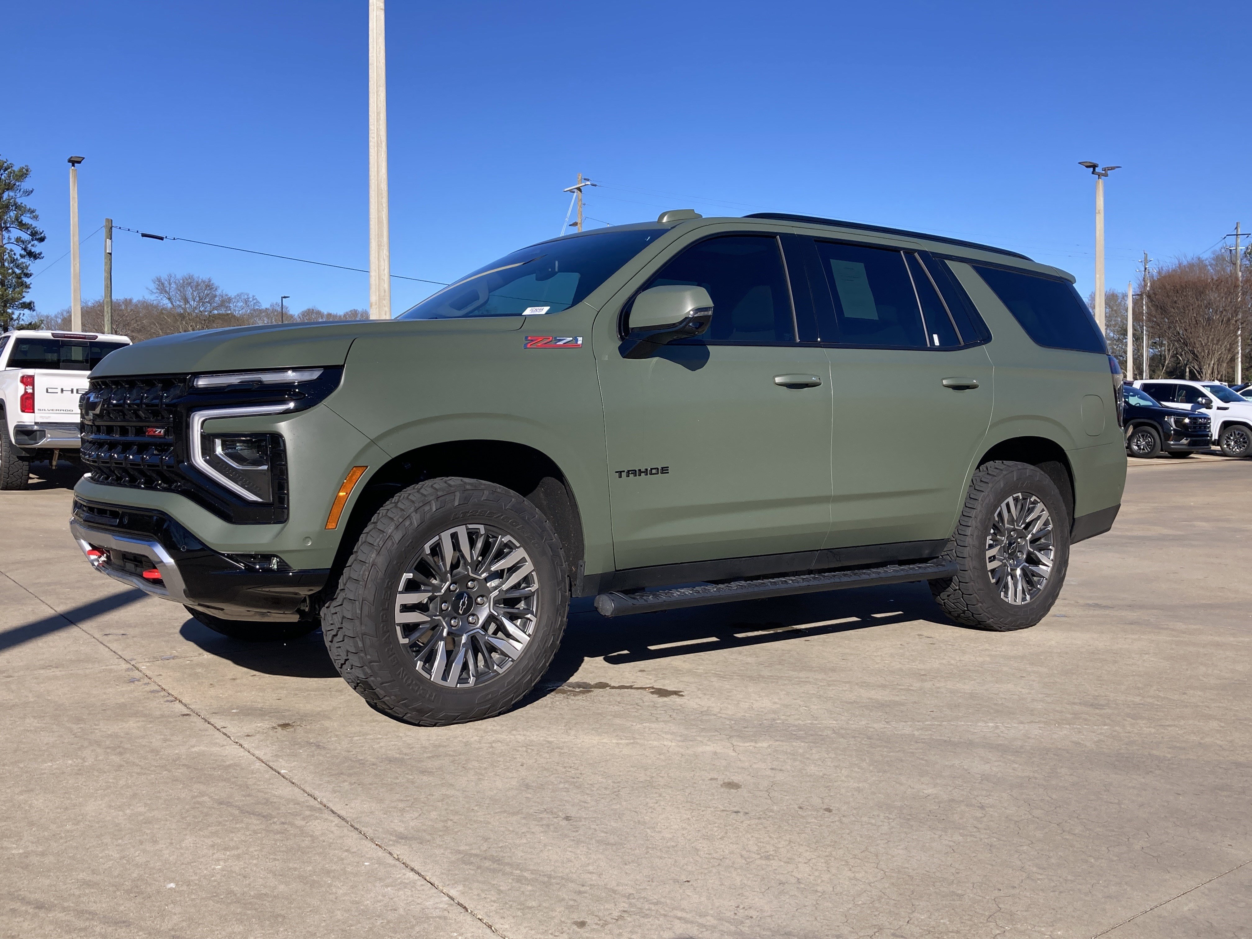 Used 2025 Chevrolet Tahoe Z71 w/ Comfort Package