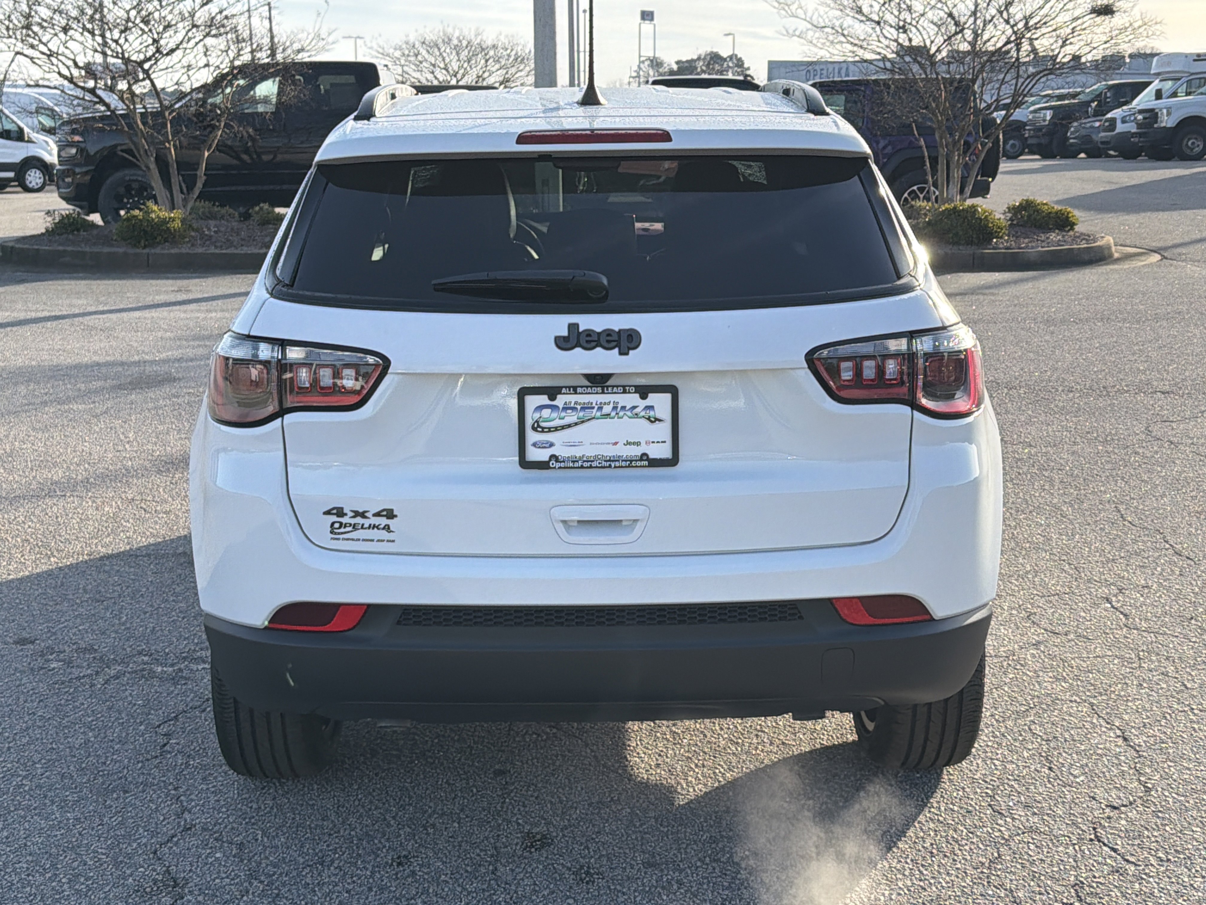 New 2026 Jeep Compass Latitude AWD/4WD image 33