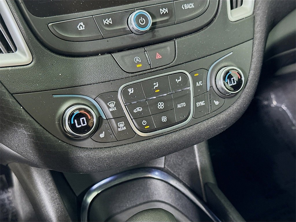 Used 2024 Chevrolet Malibu LT image 26