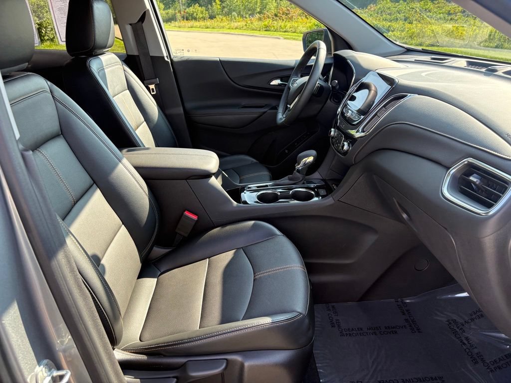 Used 2023 Chevrolet Equinox Premier FWD image 30