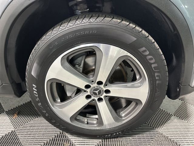 Used 2019 Mercedes-Benz GLC 300 4MATIC image 9