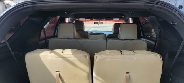 Used 2017 Ford Explorer FWD image 14