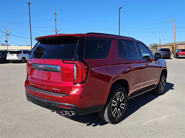 Used 2024 GMC Yukon AT4 w/ AT4 Premium Plus Package image 5