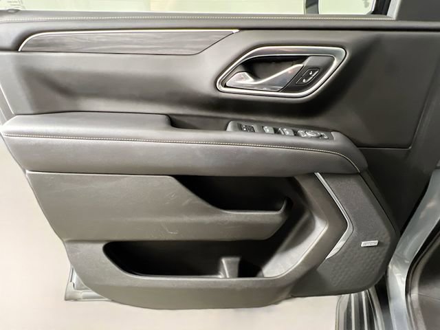 Used 2021 GMC Yukon SLT w/ SLT Luxury Package image 33