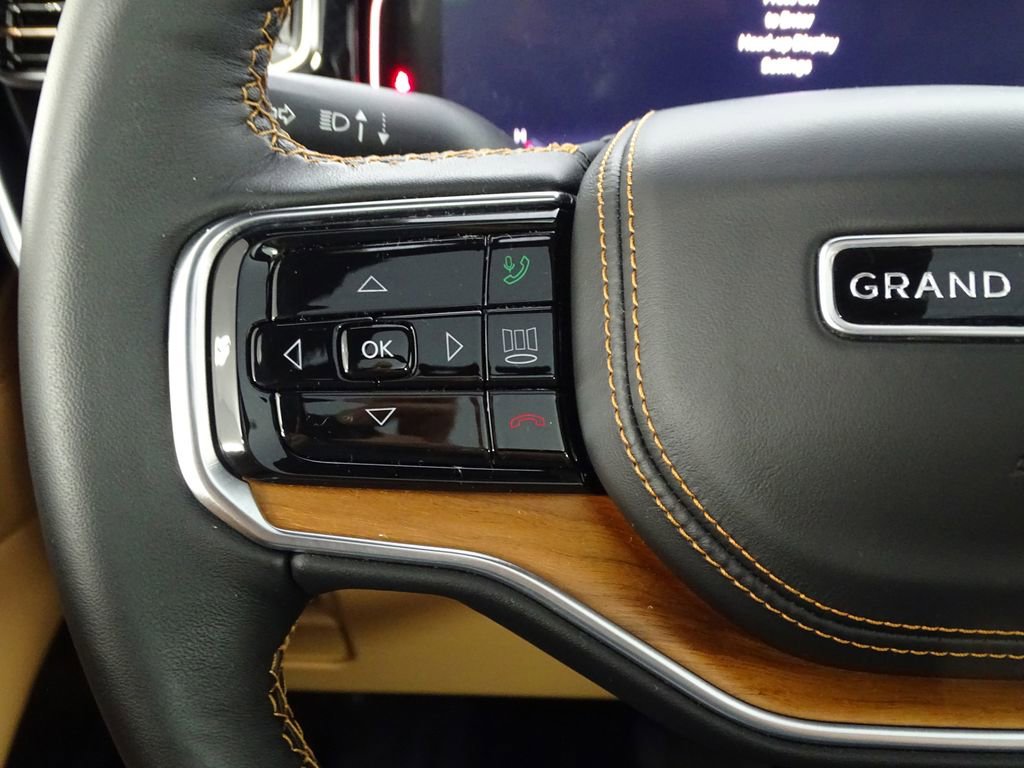 New 2024 Jeep Grand Wagoneer L Series III w/ Rear Seat Video Group 1 image 25