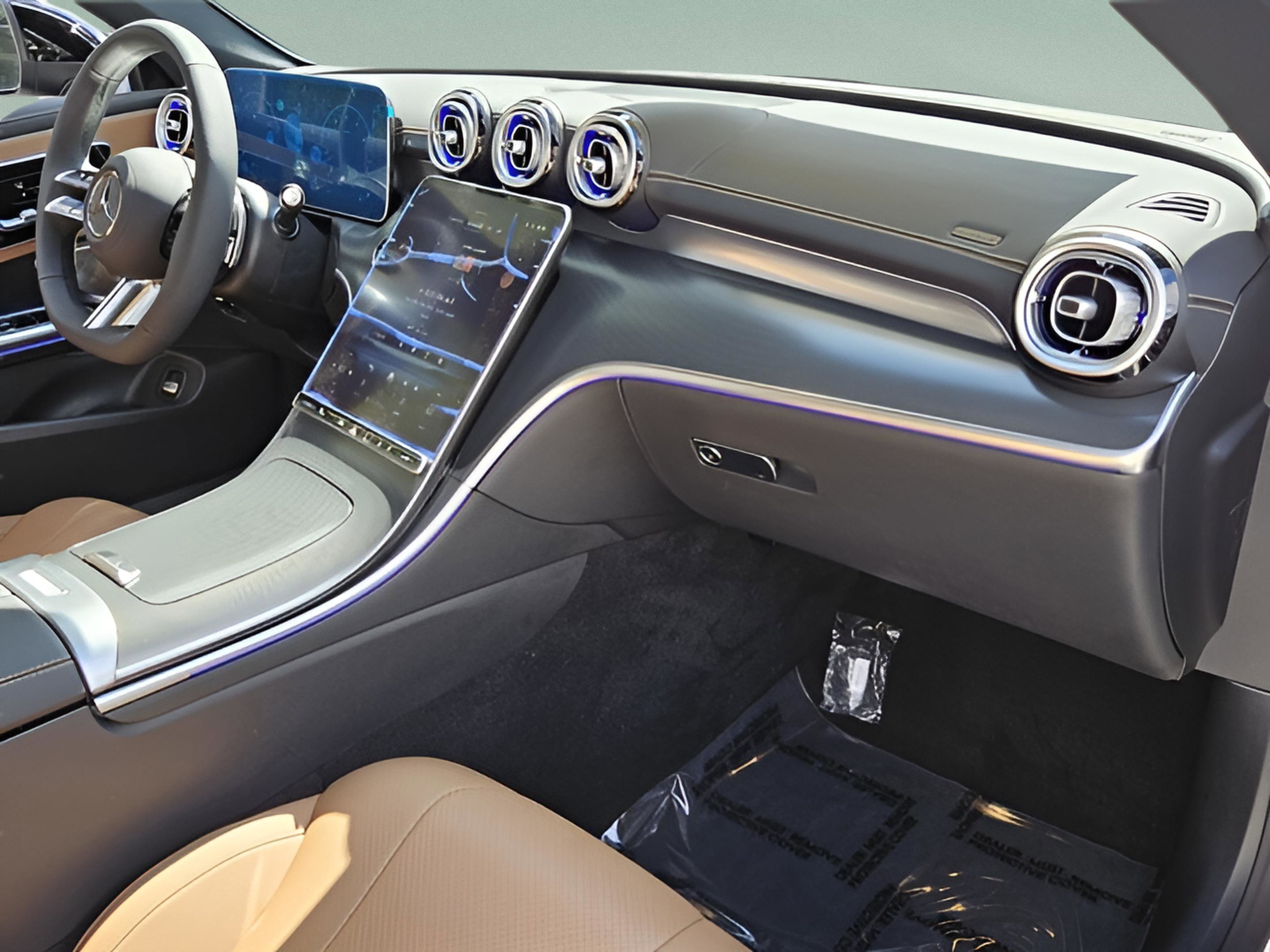 New 2026 Mercedes-Benz CLE 300 4MATIC Coupe image 13