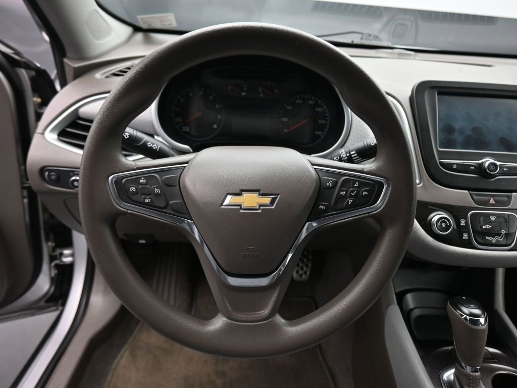 Used 2016 Chevrolet Malibu LS image 14