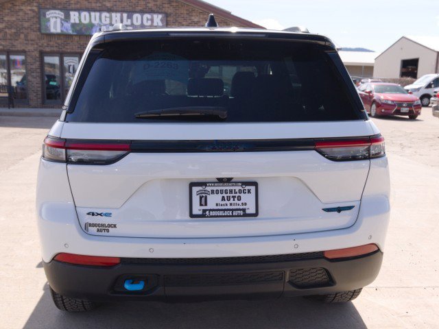 Used 2022 Jeep Grand Cherokee Trailhawk image 4