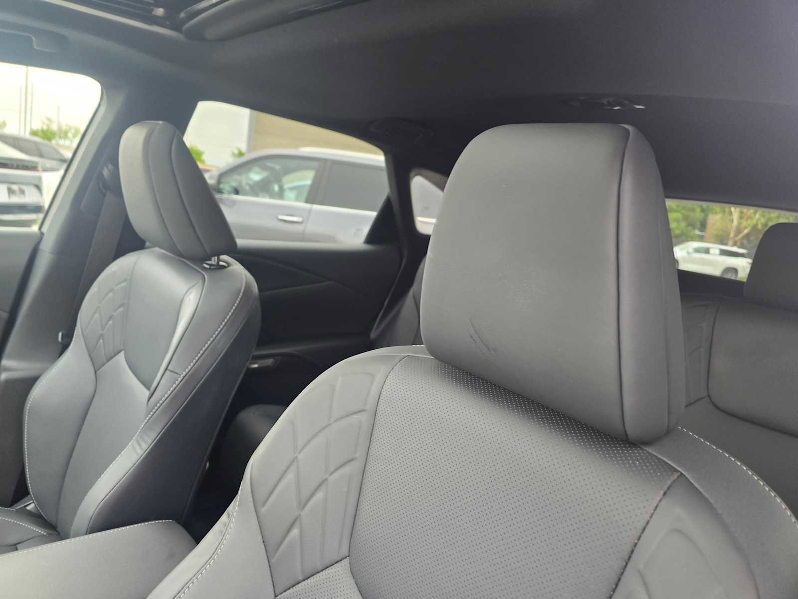 Certified 2025 Lexus RX 350h w/ Convenience Package image 24