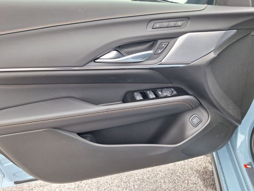 New 2026 Cadillac CT4 V image 31