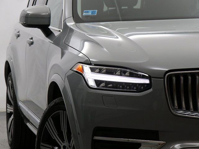 Used 2024 Volvo XC90 T8 Ultimate w/ Protection Package Premier image 4