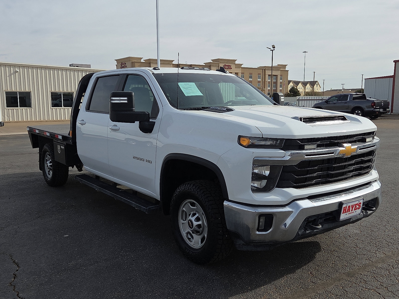 Used 2024 Chevrolet Silverado 2500 LT w/ Convenience Package AWD/4WD image 5