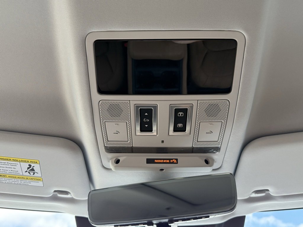 New 2026 Land Rover Defender 110 S image 31