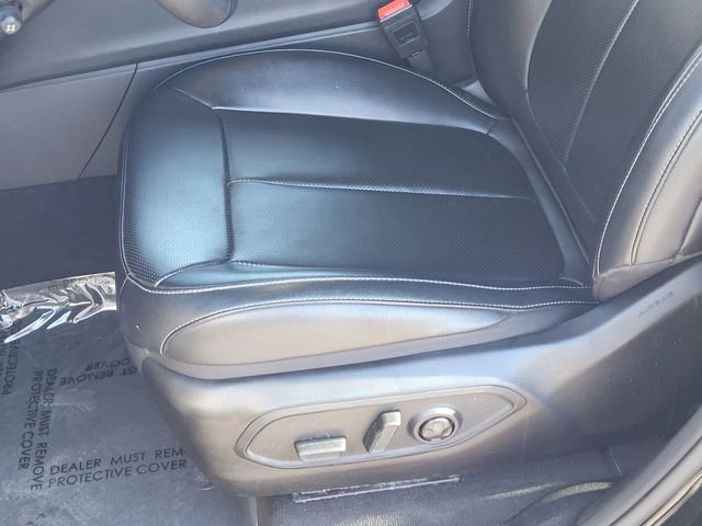 Certified 2024 Jeep Grand Cherokee L Limited w/ Luxury Tech Group II image 24