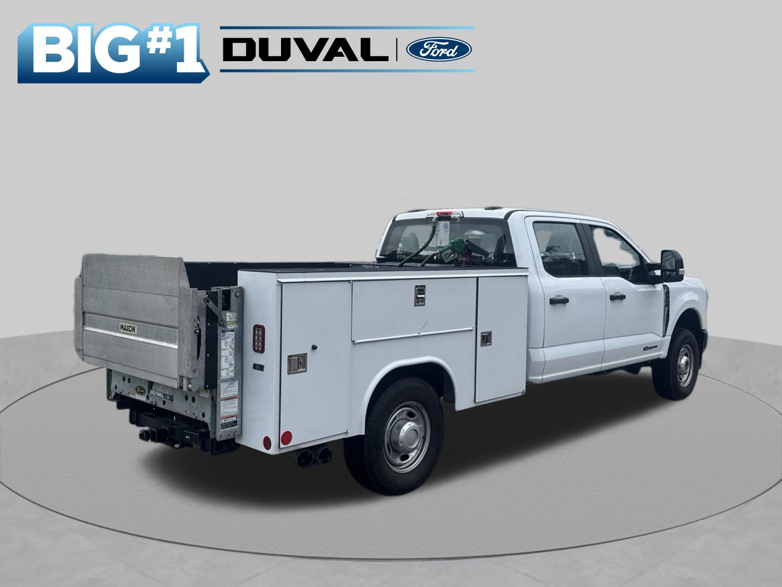 Used 2023 Ford F350 XL AWD/4WD image 2