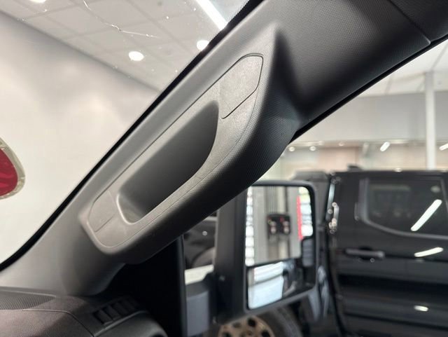 Used 2022 Chevrolet Silverado 2500 Custom w/ Custom Convenience Package AWD/4WD image 33