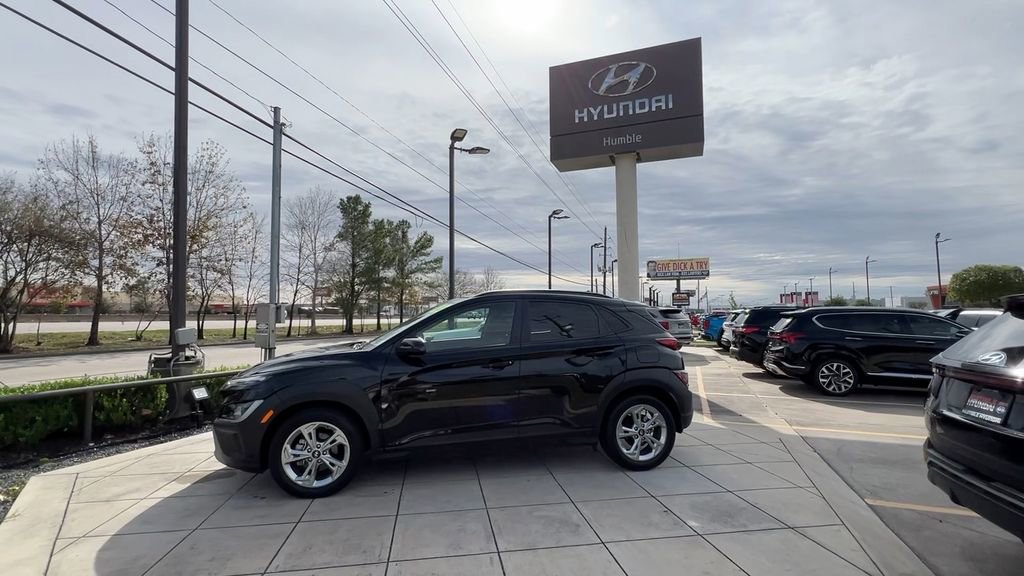 Used 2023 Hyundai Kona SEL w/ Convenience Package image 5