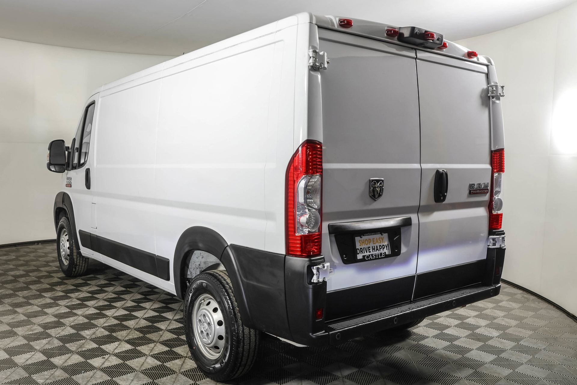 Used 2019 RAM ProMaster 1500 w/ Interior Convenience Group image 17