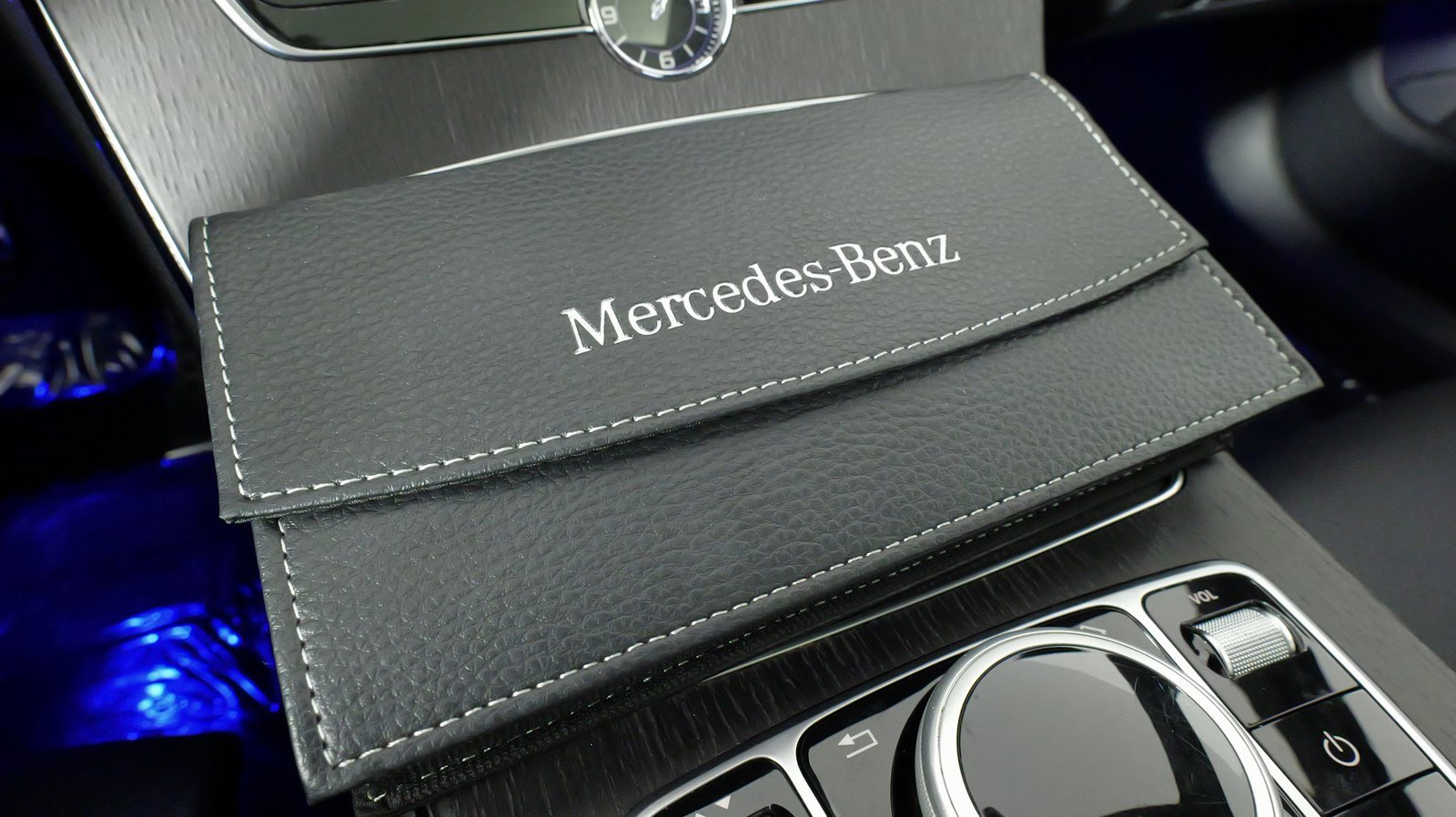 Used 2020 Mercedes-Benz C 300 4MATIC Sedan image 57