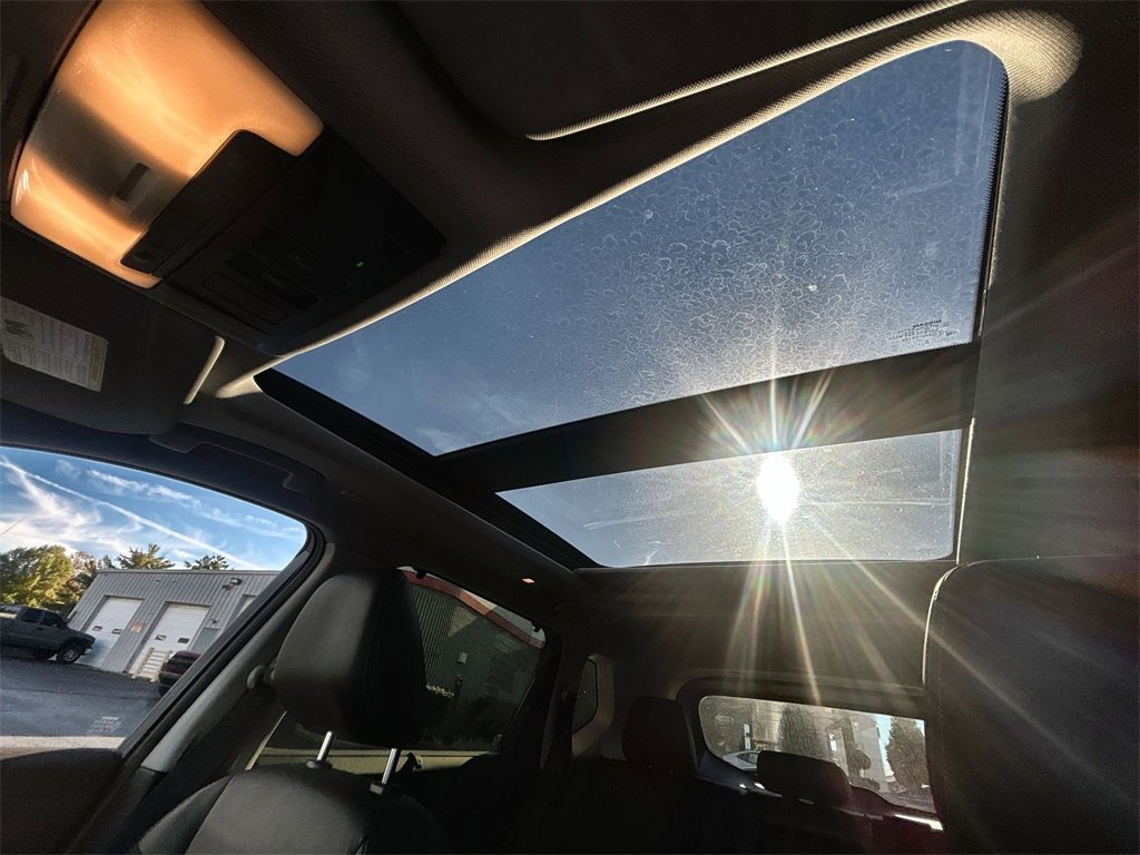 Certified 2023 Nissan Rogue SL w/ SL Premium Package image 28