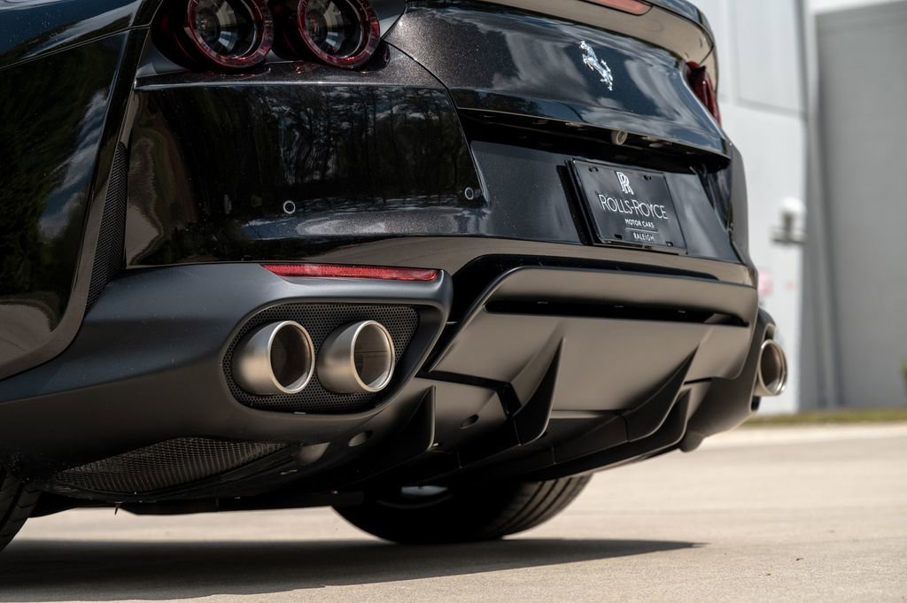 Used 2022 Ferrari 812 GTS RWD image 28