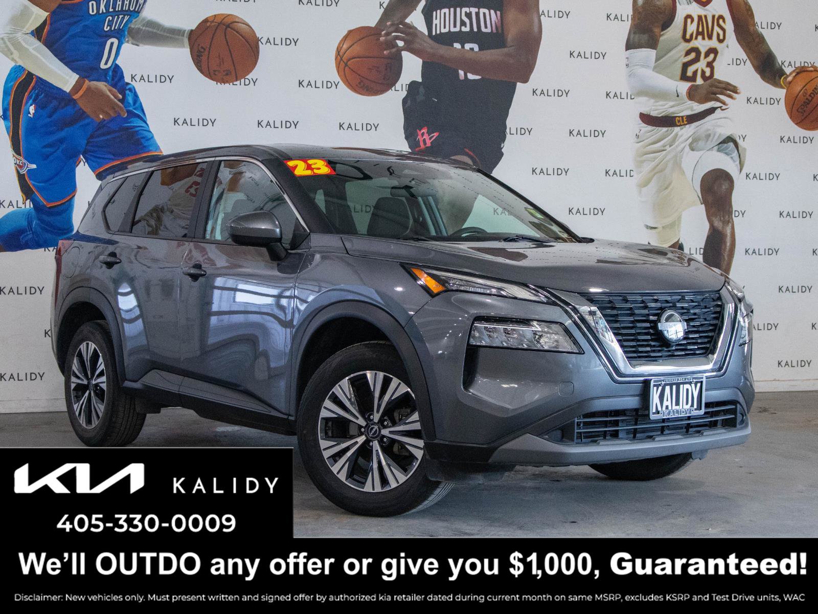 Used 2023 Nissan Rogue SV image 1