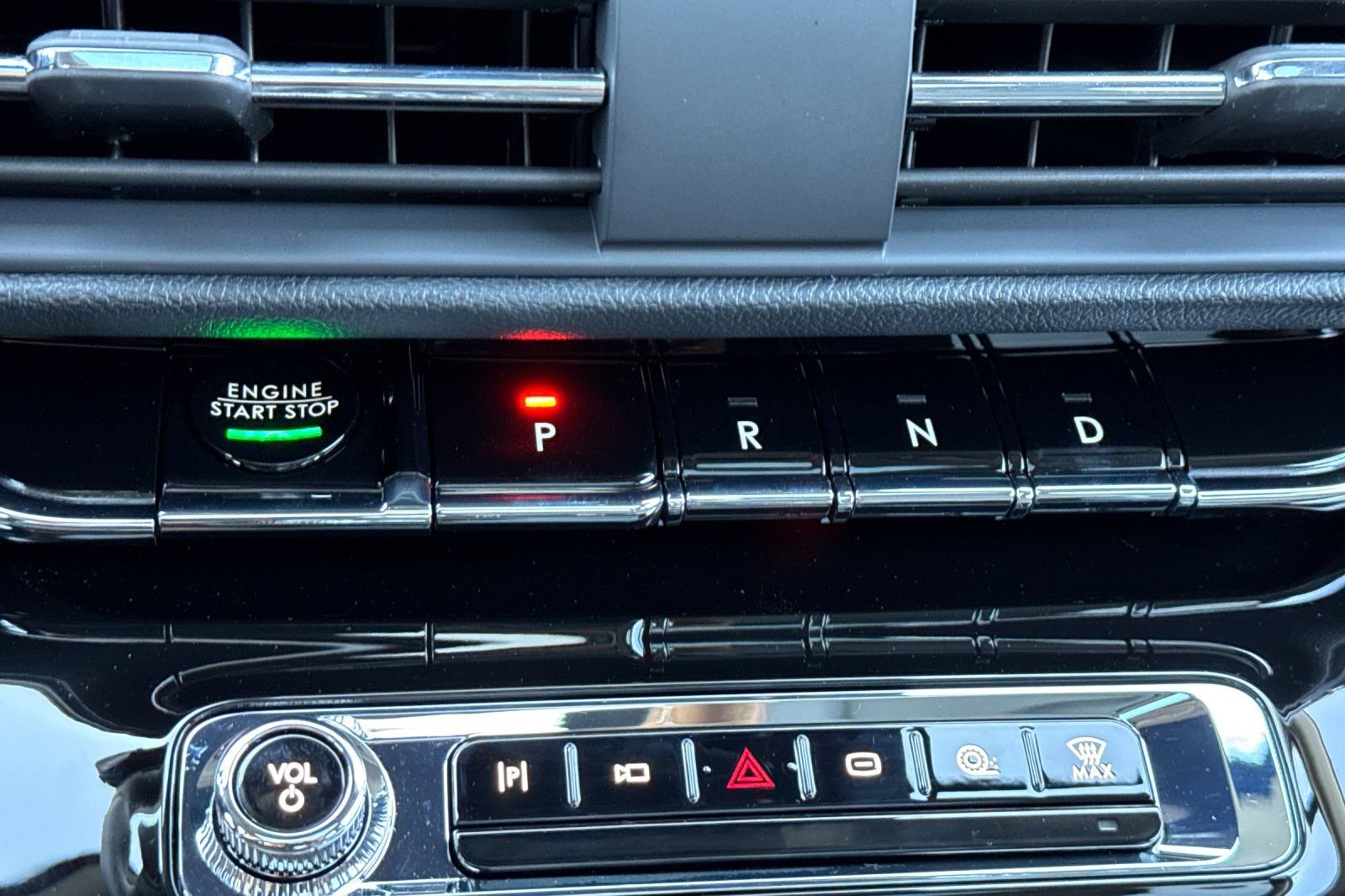 New 2025 Lincoln Corsair Grand Touring w/ Equipment Group 301A image 21