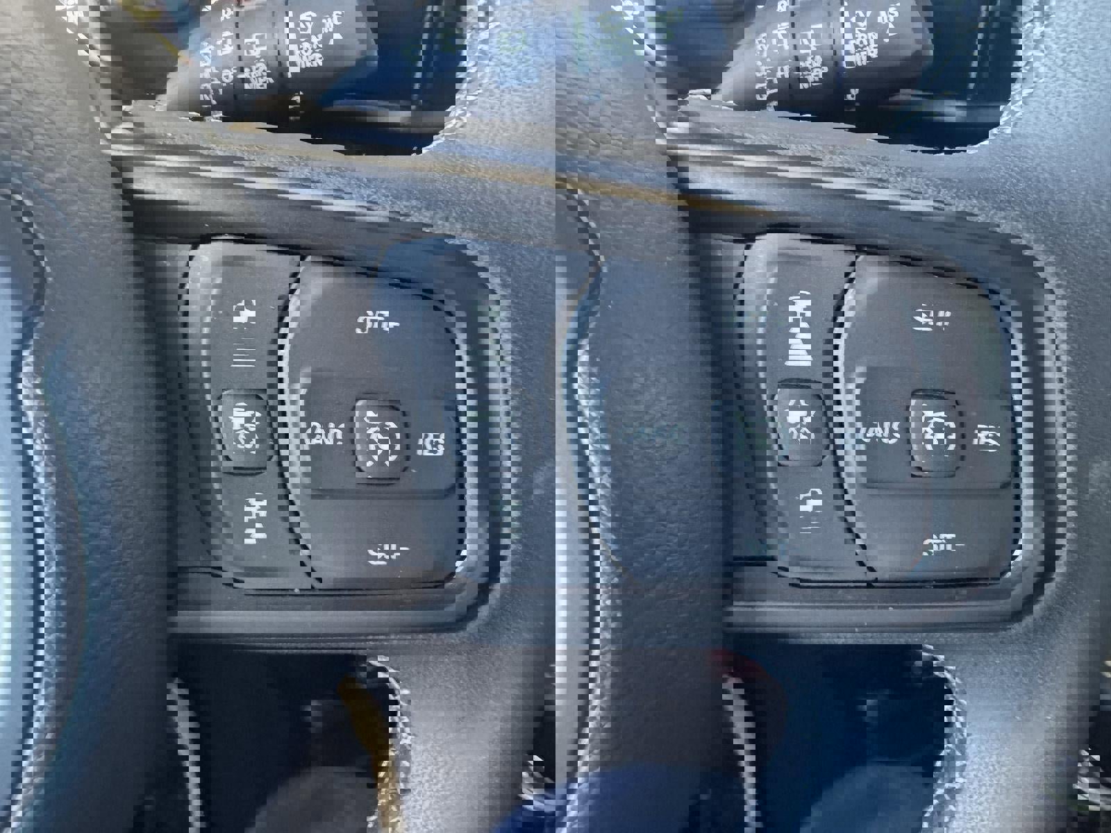 Used 2025 Jeep Wrangler Unlimited Sport S 4xe image 17