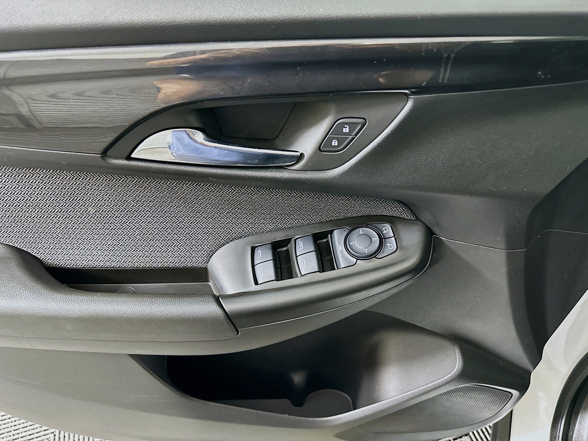 Used 2024 Chevrolet TrailBlazer LS image 15