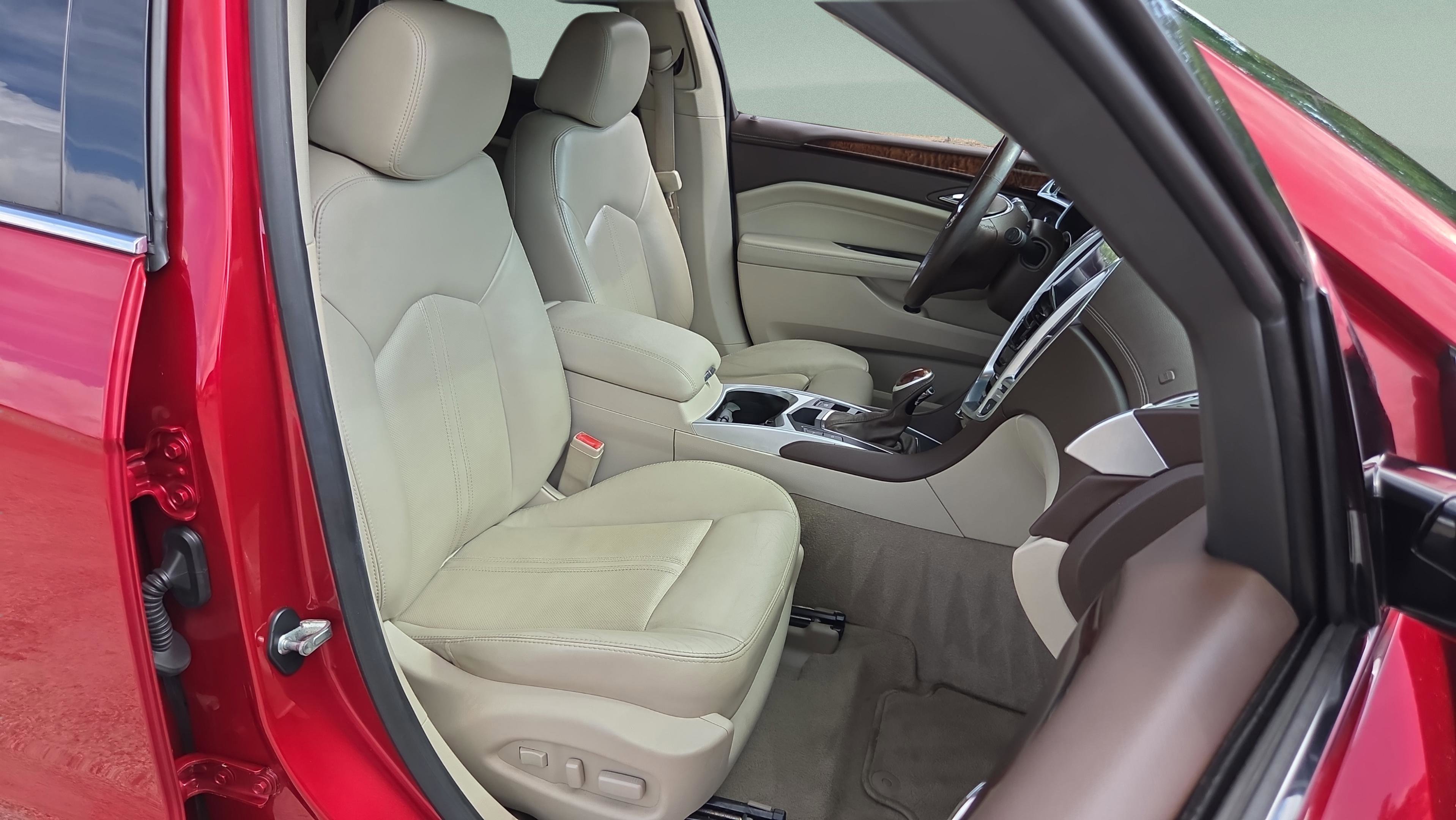 Used 2016 Cadillac SRX Luxury FWD image 15
