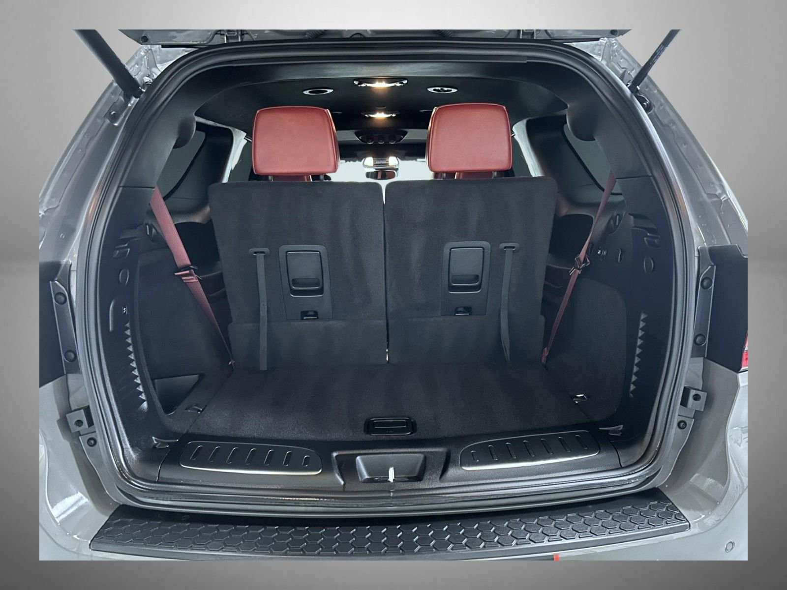 Used 2022 Dodge Durango SRT w/ Premium Interior Group image 21