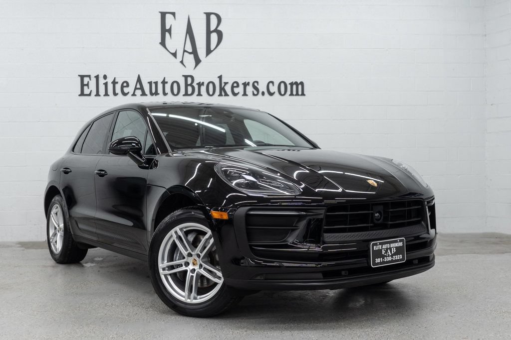 Used 2024 Porsche Macan AWD/4WD image 51